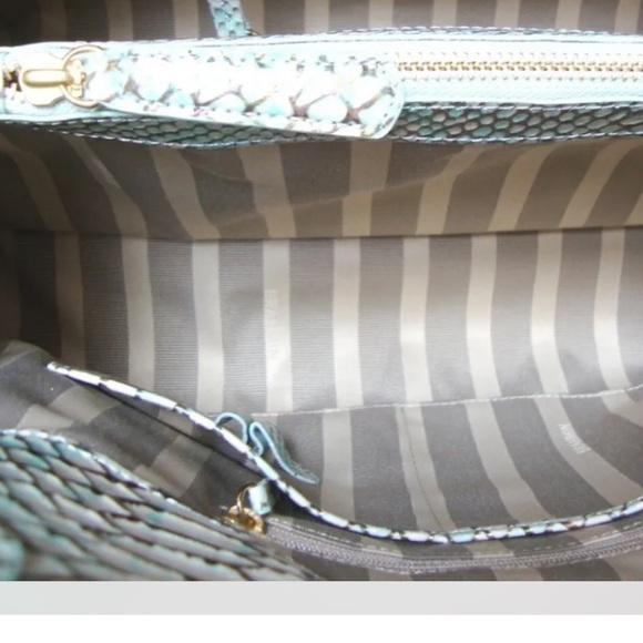 BRAHMIN Elise Opal green Seville collection croc embossed leather bag - Picture 8 of 15